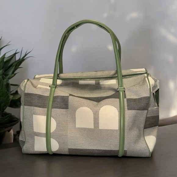 Vintage Bally Leather Duffle Bag | Pristine Condition | Authentic w/ Card - Picture 3 of 16